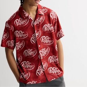 Men's Dr. Pepper Logo & Palm Leaves Print Woven Short Sleeve Button-Down Shirt L